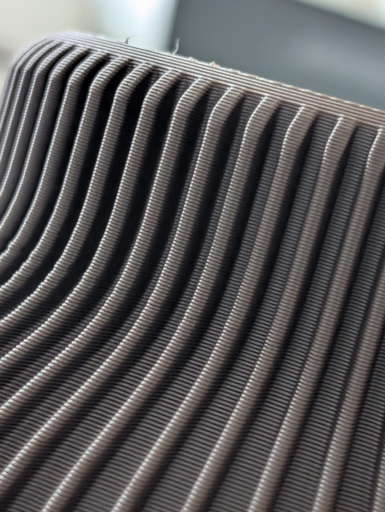 3D printed component with excellent surface finish and layer lines